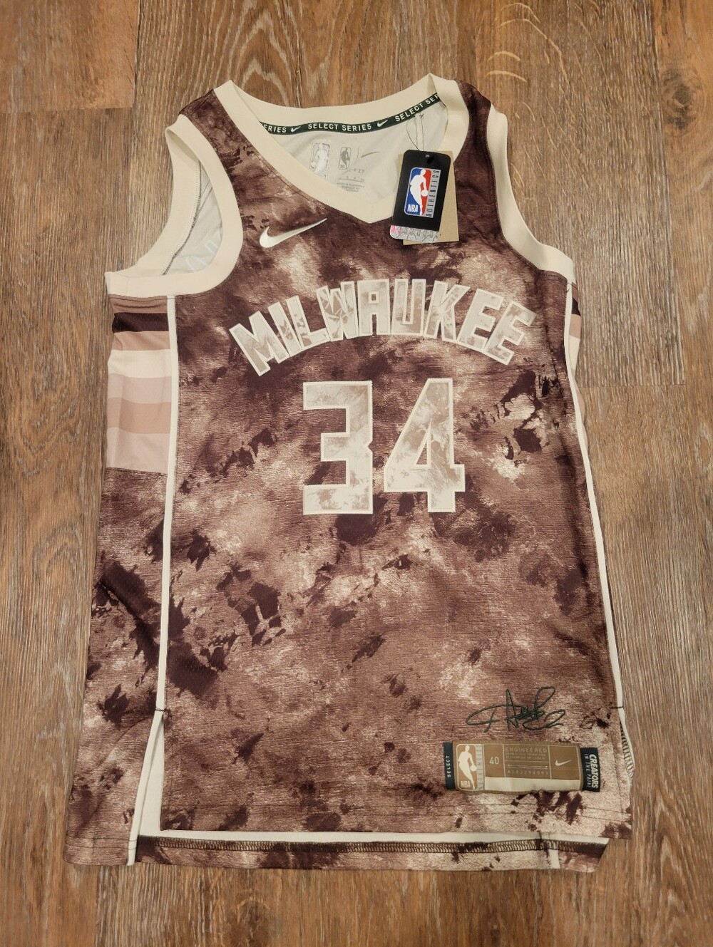 NWT Mens (S) Nike DriFit Milwaukee Bucks Basketball Jersey Camo #34 Antetokoumpo